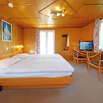 Alphubel Hotel