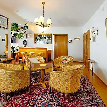 Hotell Alphubel