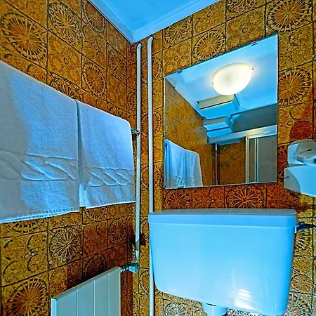 Alphubel Hotell 2*