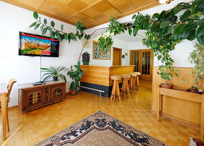 Alphubel Szálloda 2*